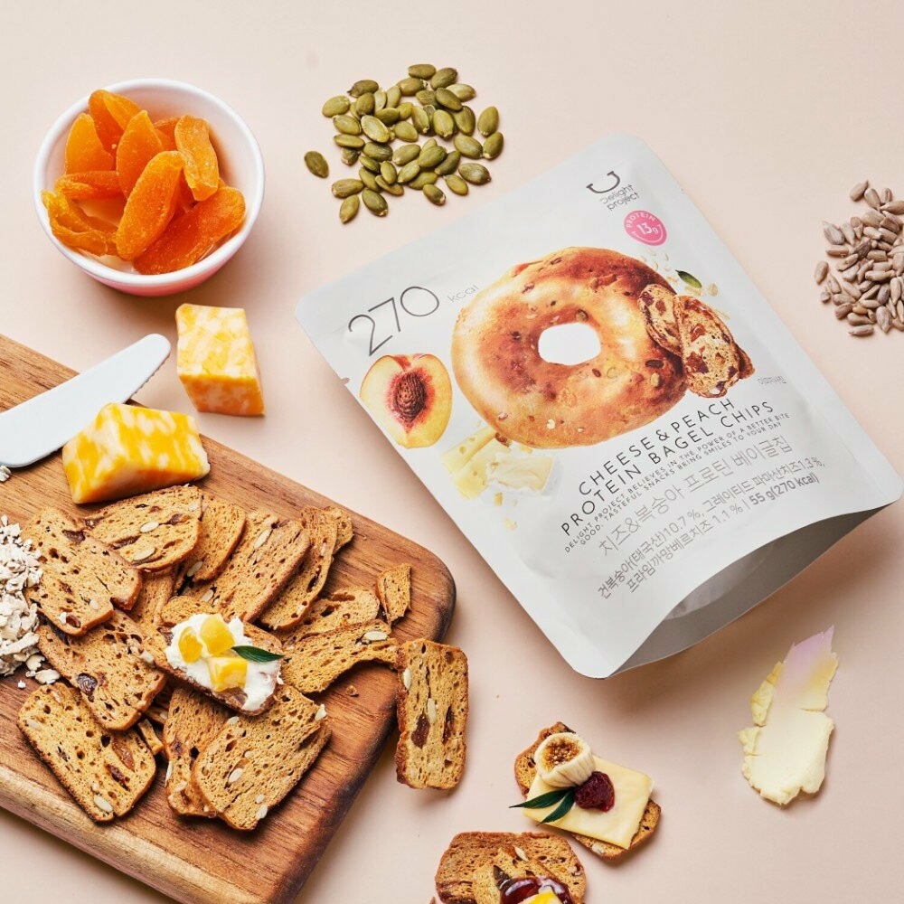 Delight project Cheese &amp; Peach Protein Bagel Chips